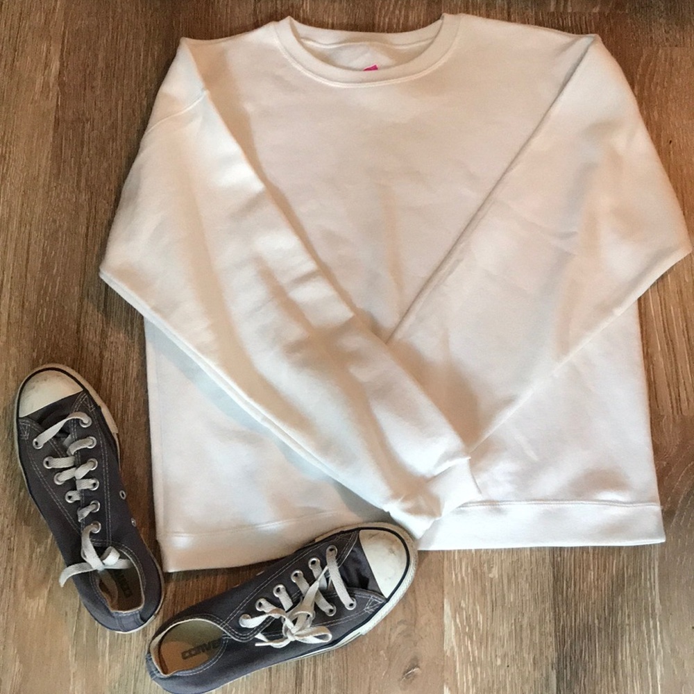 White sweatshirt